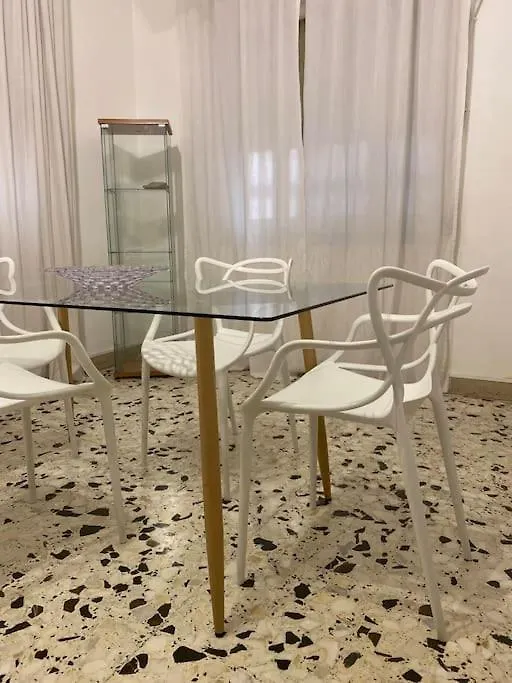 Apartment White-Apartment Naples