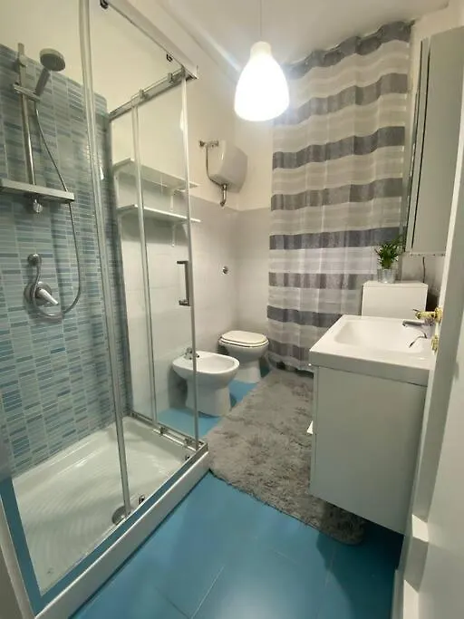 White-Apartment Napoli 0*,  İtalya